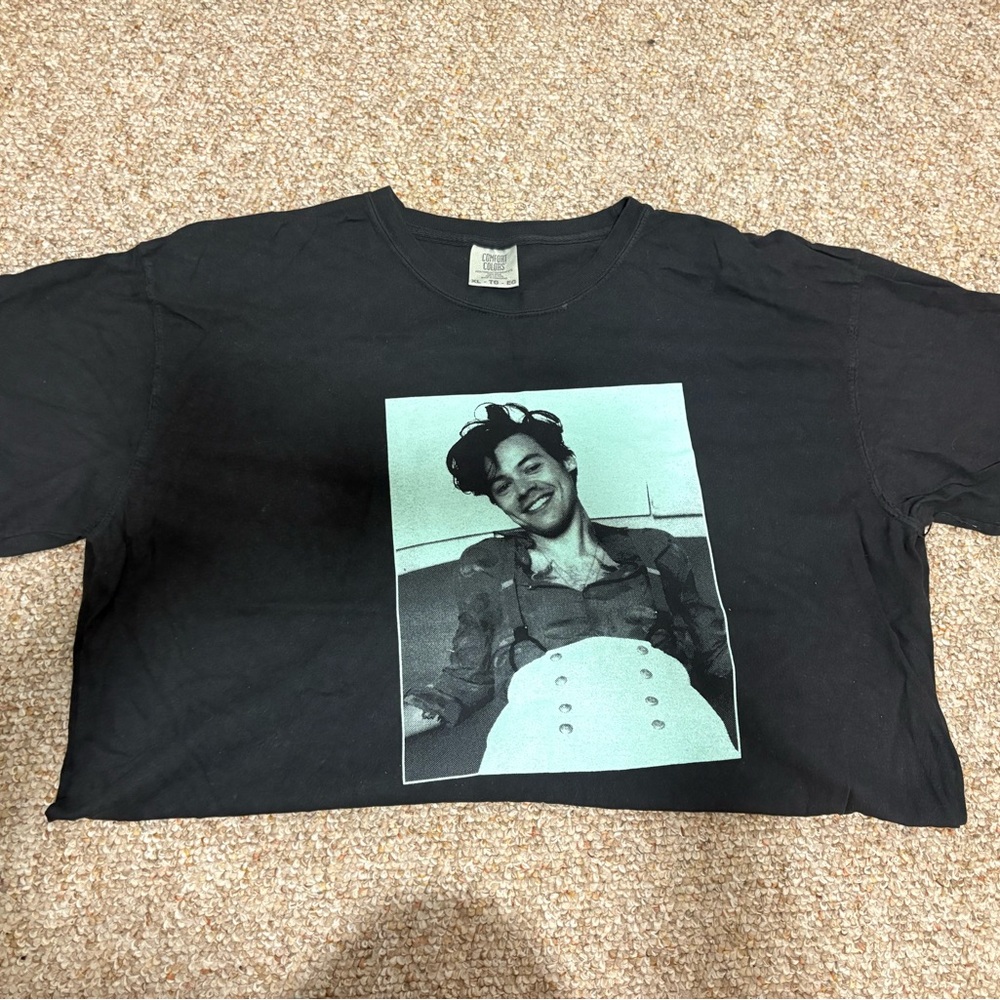 Black Graphic T-Shirt with Harry Styles
